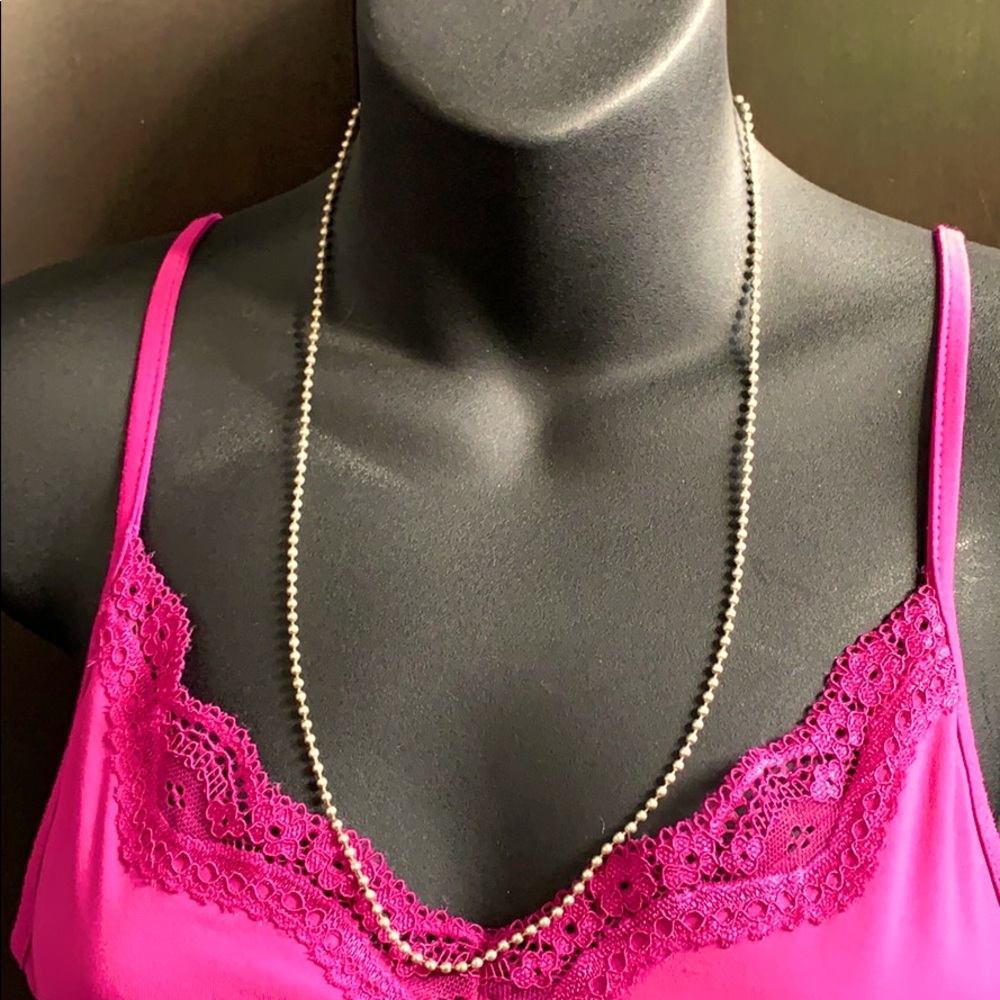 Necklace long chain of sphere link patterns